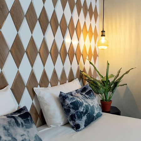 Quentin Golden Bear Hotel Amsterdam Luaran gambar