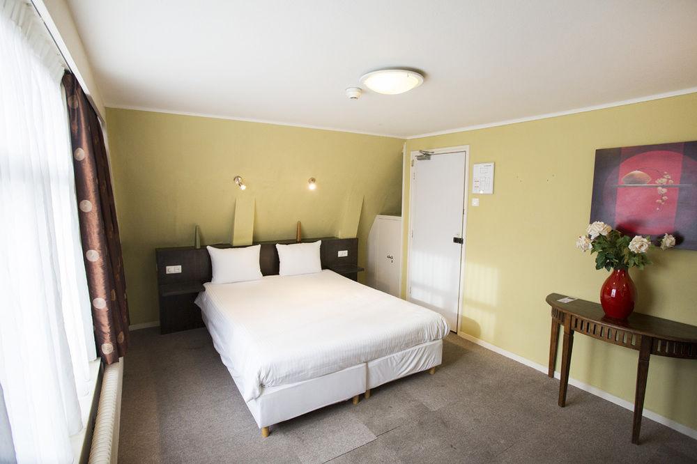 Quentin Golden Bear Hotel Amsterdam Luaran gambar
