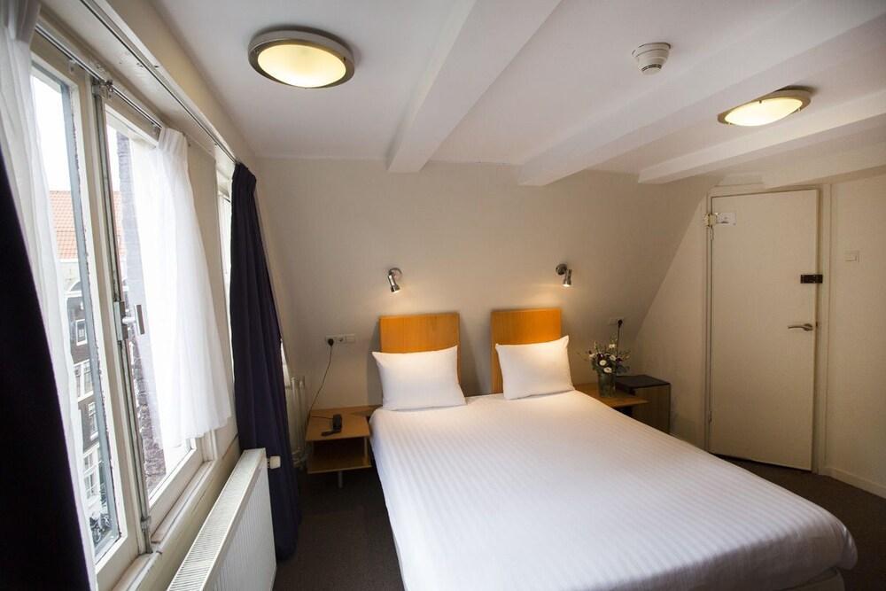 Quentin Golden Bear Hotel Amsterdam Luaran gambar